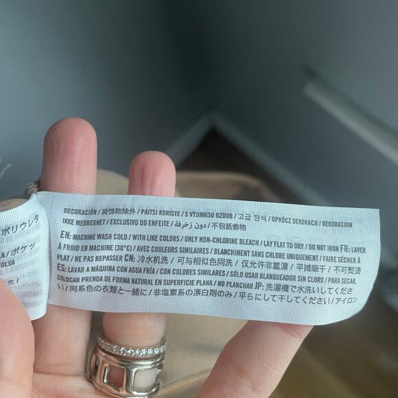 Abercrombie & Fitch Brown Vegan Leather Mocha Mousse Brown Shorts sz Large - Picture 7 of 7